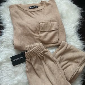 Prettylittlething set